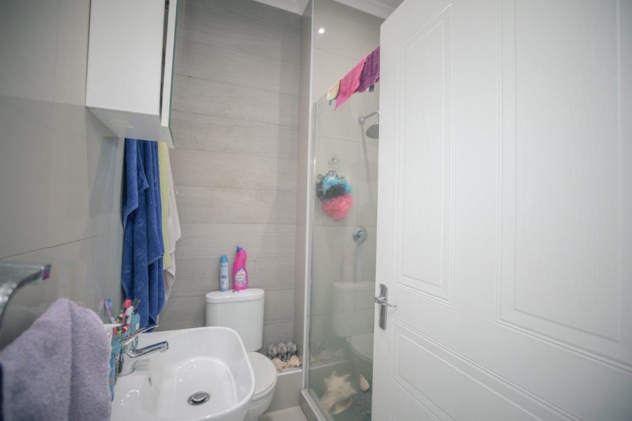 2 Bedroom Property for Sale in Buh Rein Estate Western Cape